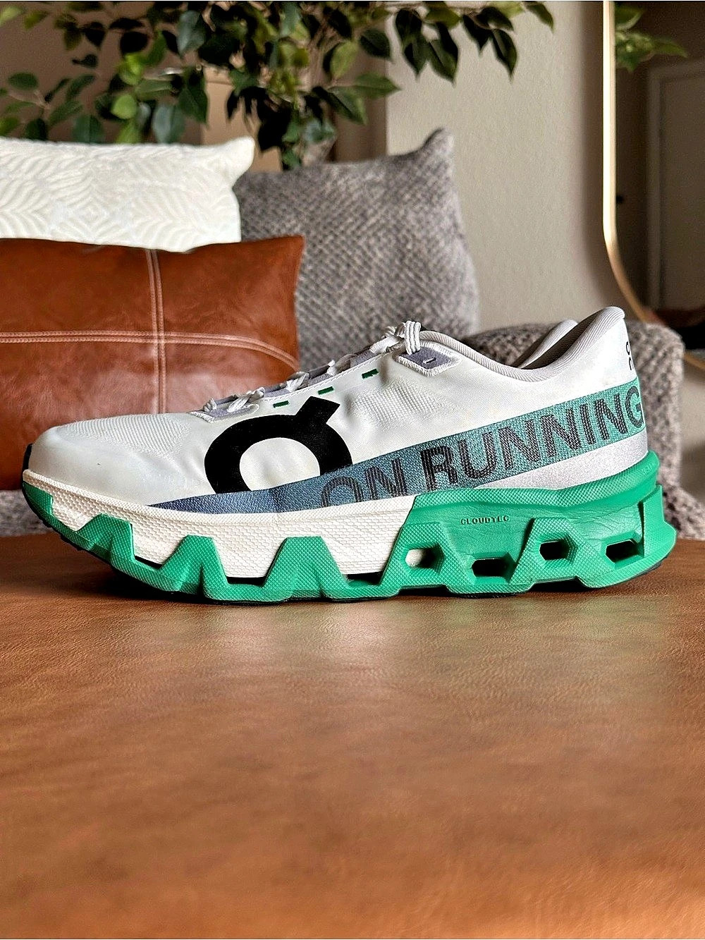 On Cloudmonster Hyper Men’s 10.5 White Green Running Shoes 3ME10131560 $240